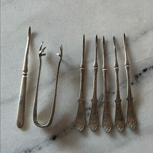 Reed & Barton Silver nut pick Set